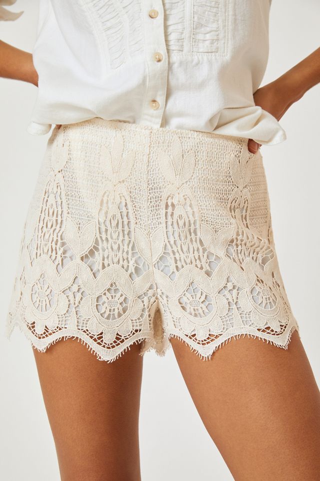 Anna Sui Euphoria Lace Shorts | Anthropologie
