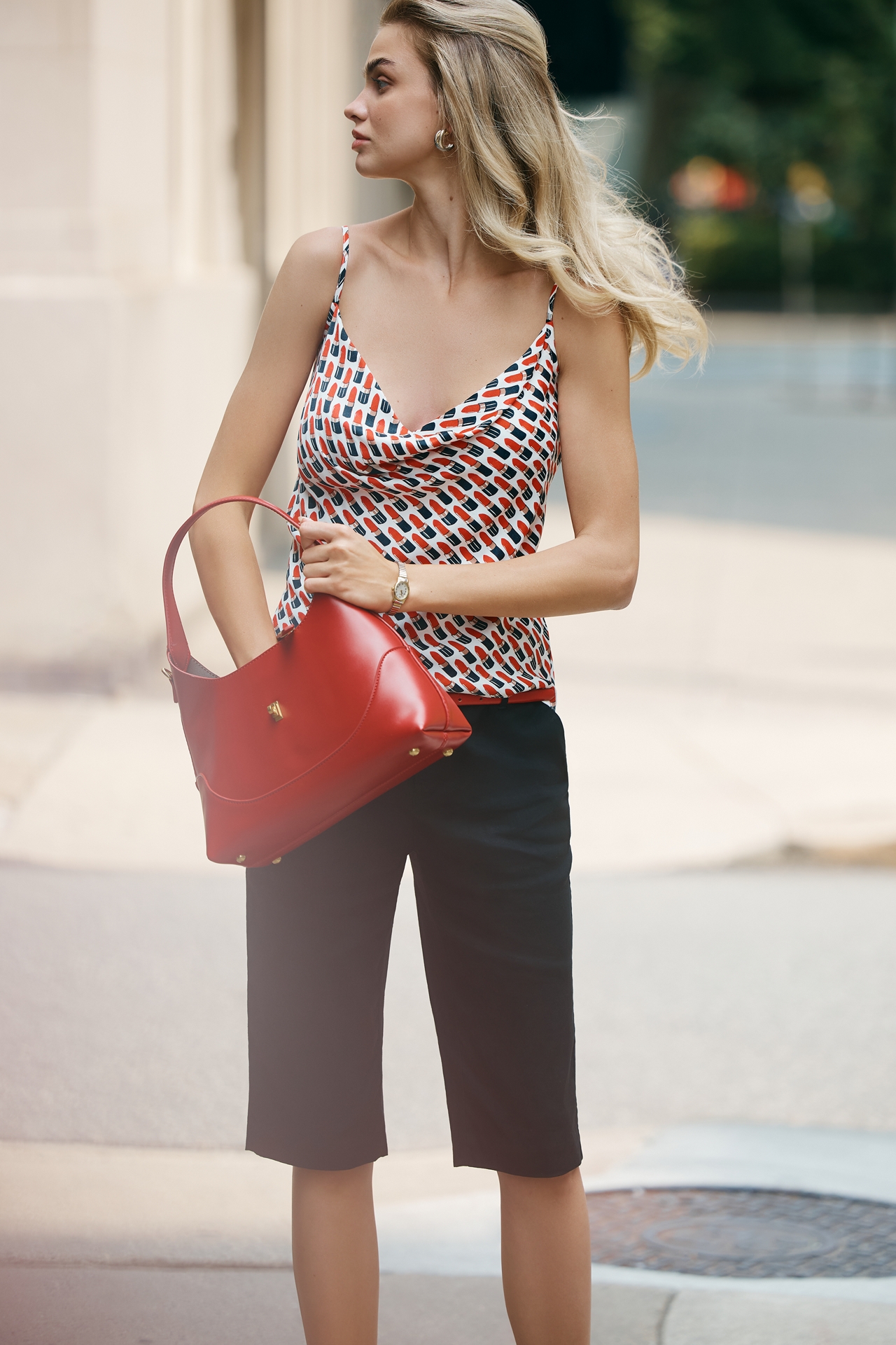 By Anthropologie Slim Bermuda Linen Blend Shorts