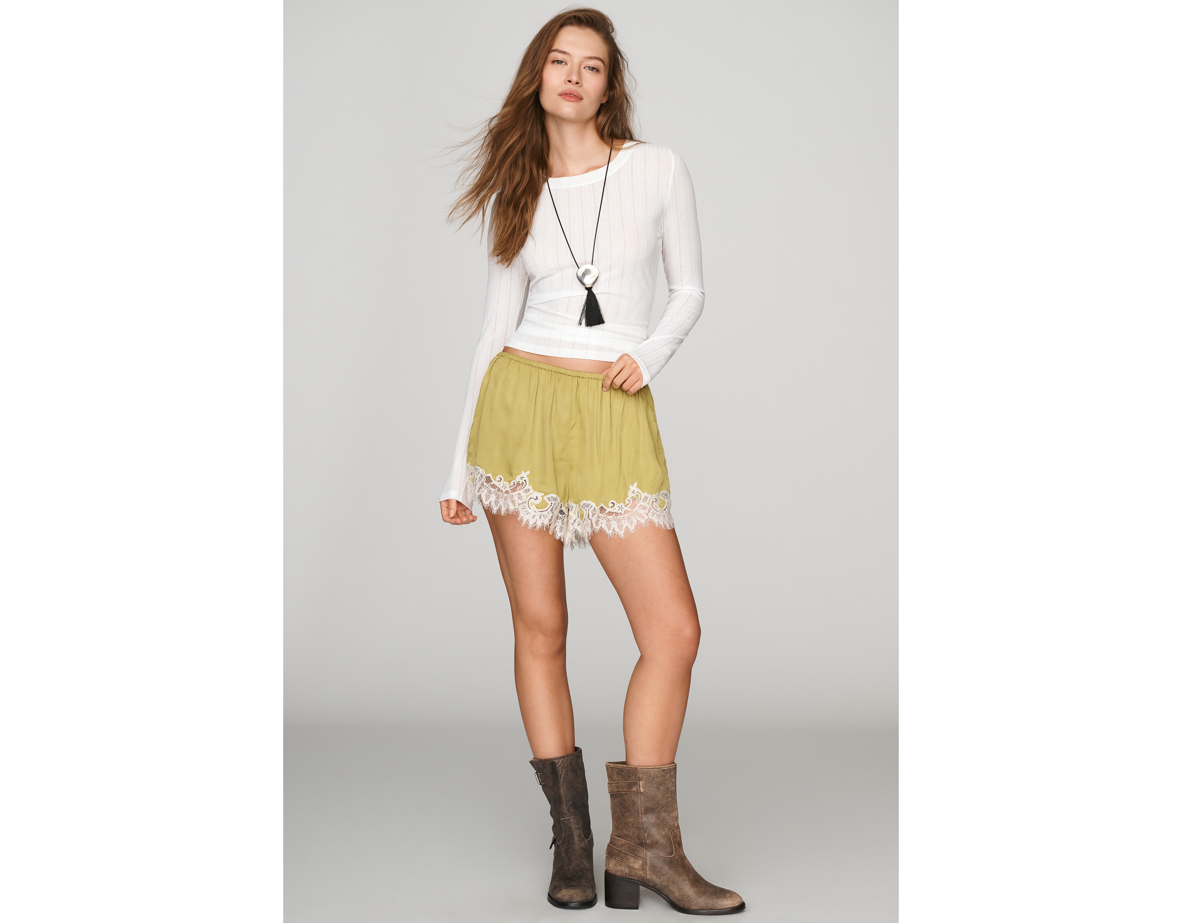 Rococo Sand Lace-Trim Shorts