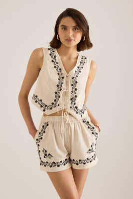Nobody's Child Rosie Embroidered Shorts