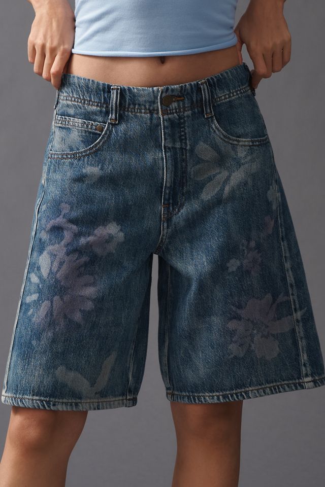 The Adi Mid-Rise Relaxed Shorts by Pilcro #1
