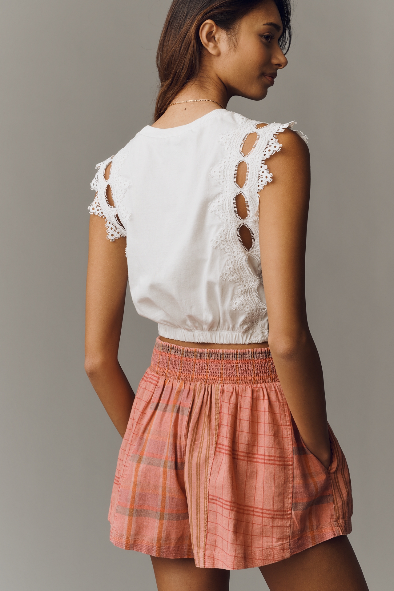 By Anthropologie Pull-On Linen-Blend Shorts