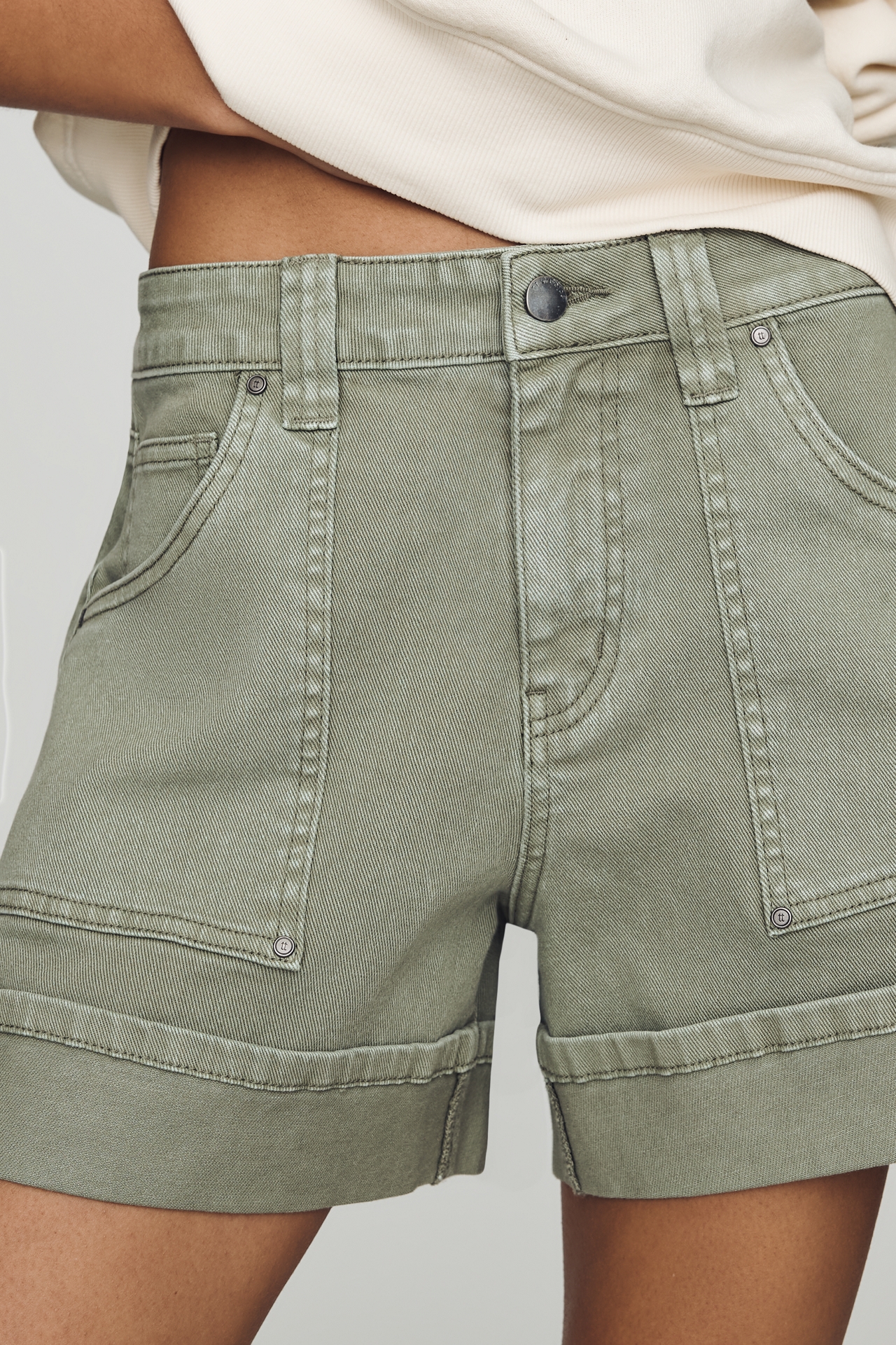 TT Studios Kendall Short