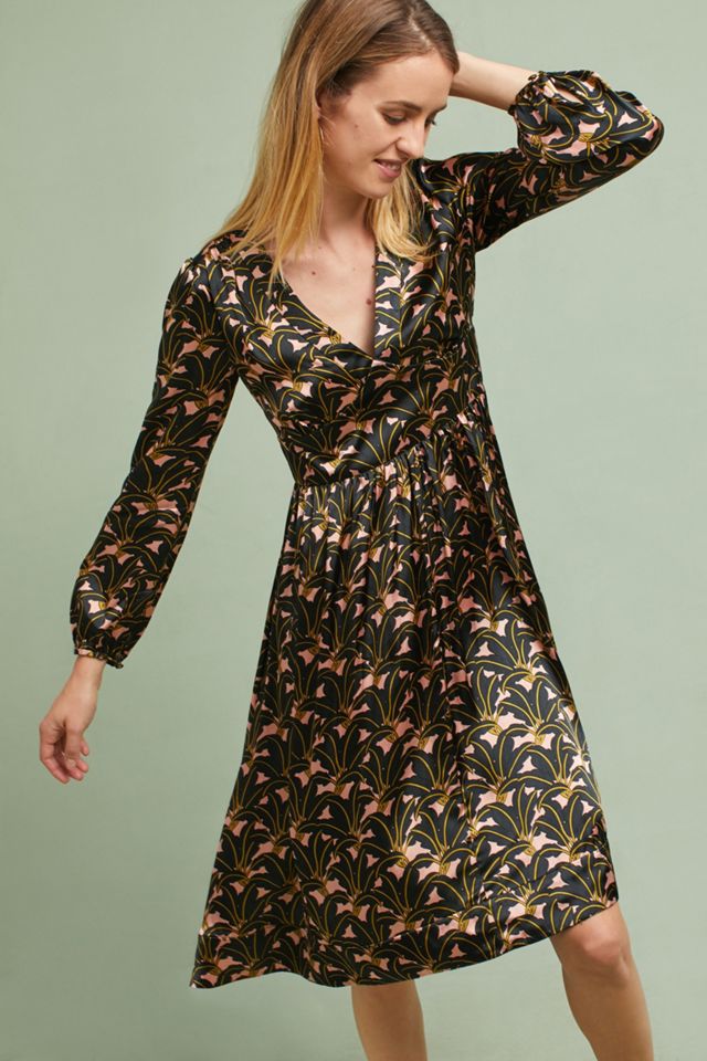 Greta V-Neck Jacquard Dress
