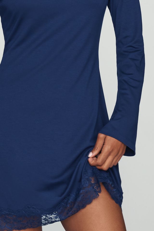 Mini-robe en tricot à bordure en dentelle By Anthropologie #1