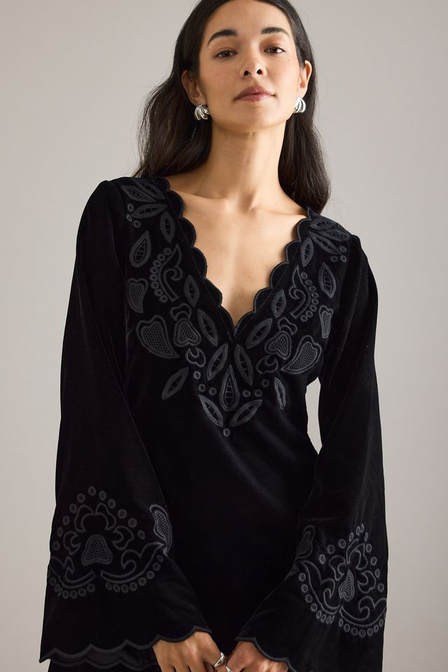 Robe courte en velours à encolure festonnée et manches évasées By Anthropologie Iris #4