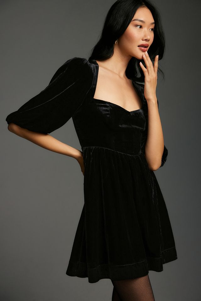 Anthropologie rumie velvet dress hotsell