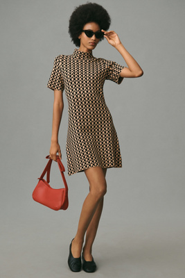 Robe droite courte à manches courtes et col montant par Anthropologie par taille: 1 X - By Anthropologie - Modalova