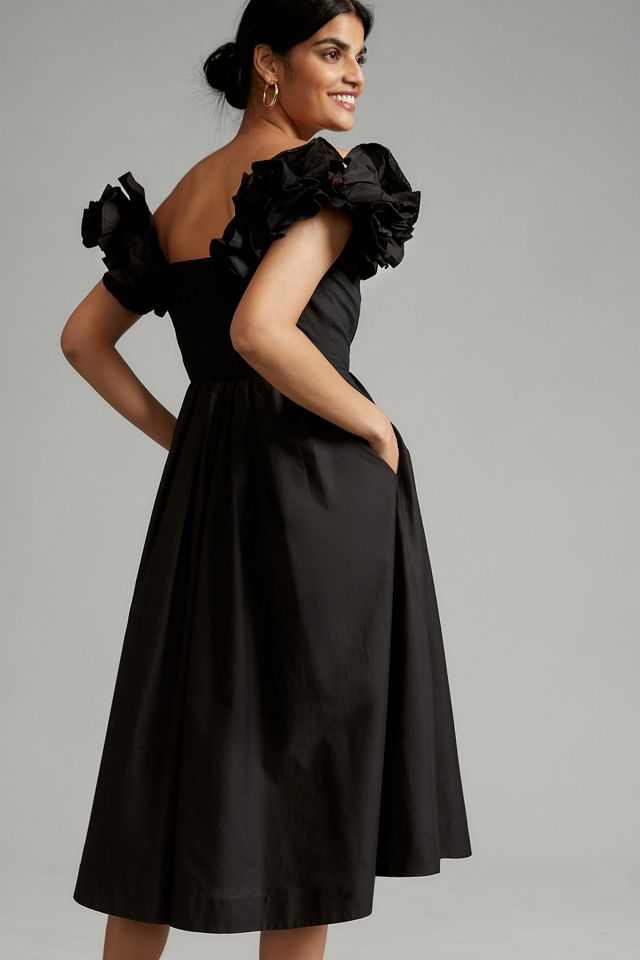 Robe plissée à encolure volantée Maeve #1