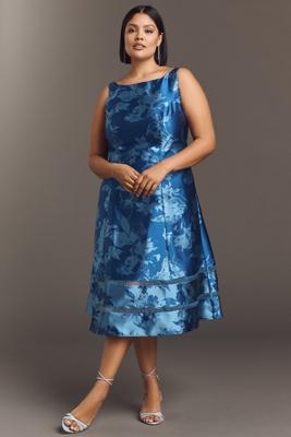 ADRIANNA PAPELL PLUS SLEEVELESS METALLIC JACQUARD MIDI DRESS 