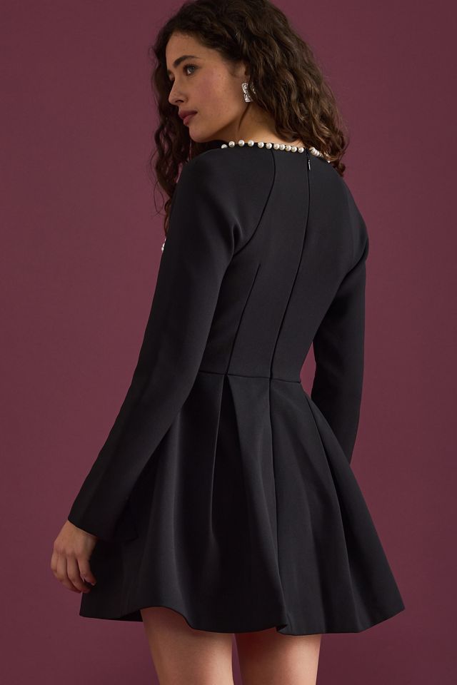 Odd Muse Vestido Mini de Manga Larga con Adorno de Perlas #1