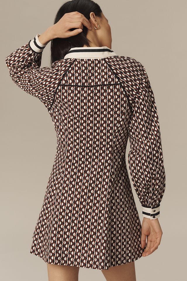 Vestido Estilo Universitario de Manga Larga con Cuello Maeve #1