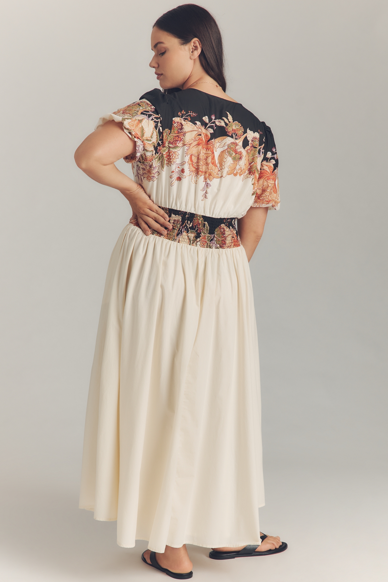 The @heynasreen Katerina Button-Front Dress