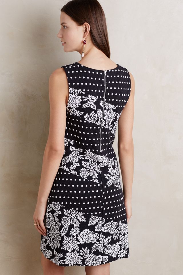 Effemy Jacquard Shift #1