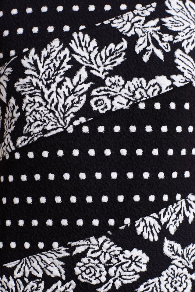 Effemy Jacquard Shift #2