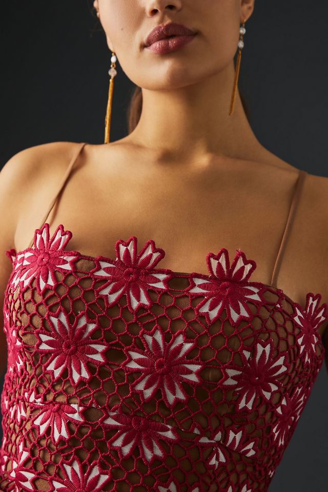 elliatt floral crochet dress Elliatt Floral Crochet Dress