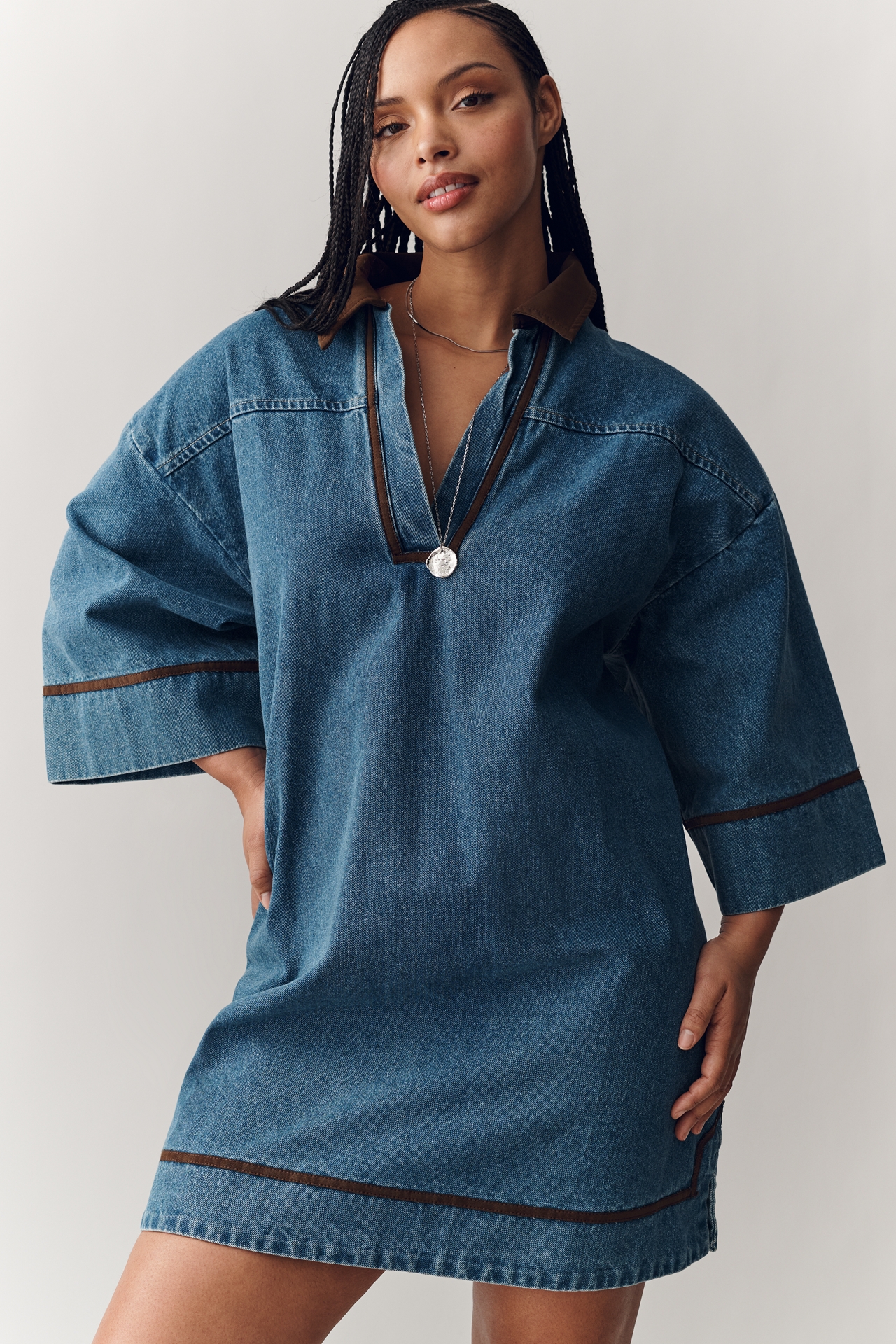 Curaae Rhea Short-Sleeve V-Neck Denim Mini Dress