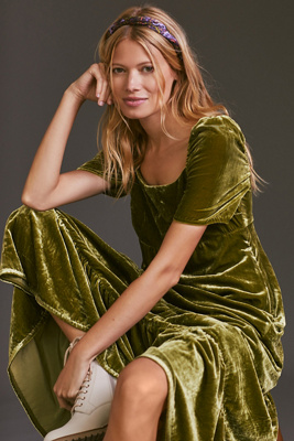 Anthropologie Velvet Empire Waist Midi Dress In Green