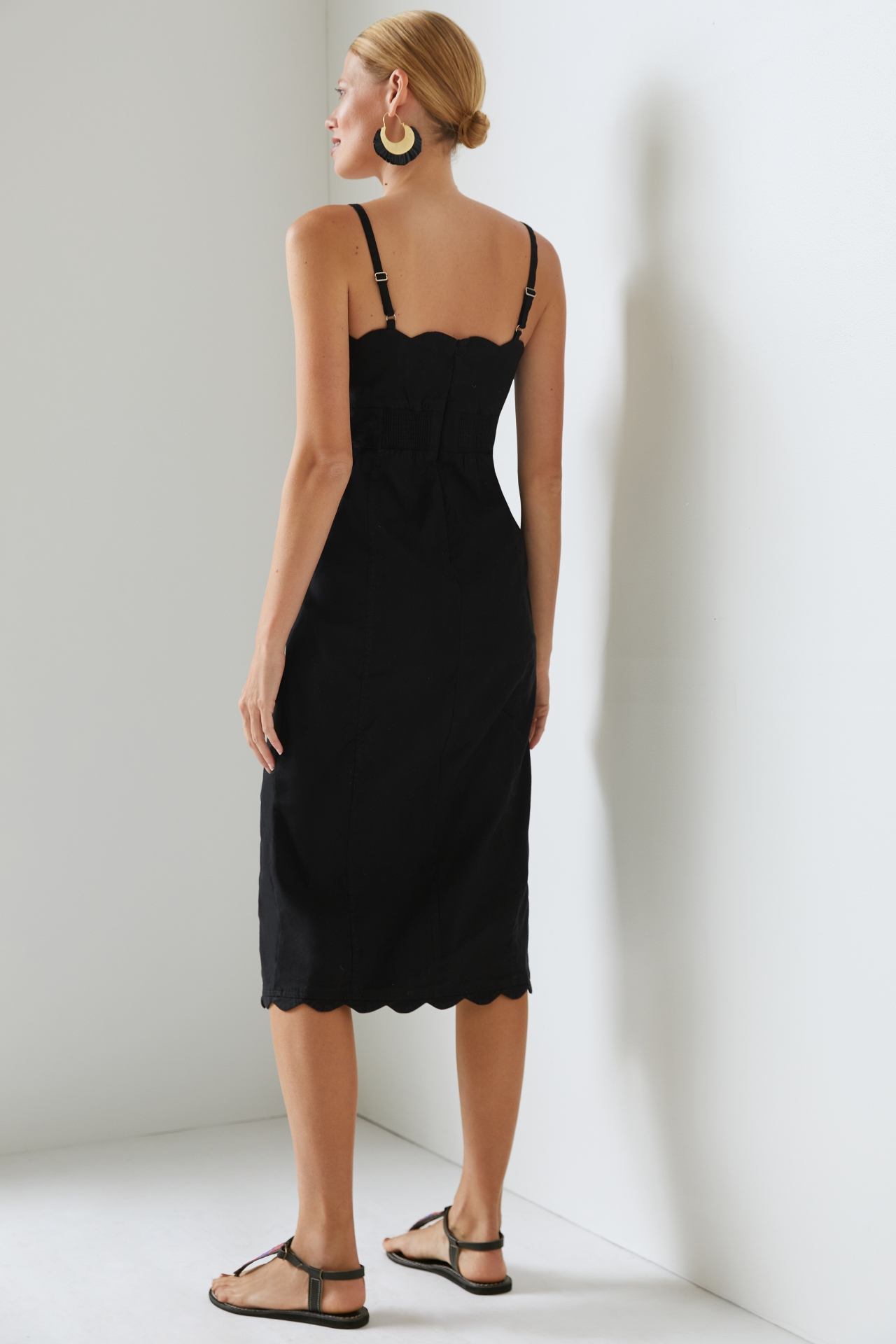 By Anthropologie Slim Scalloped Front-Slit Corset Dress