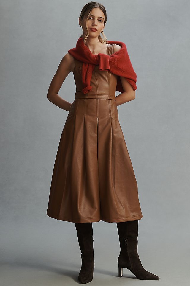 leather pleated dress Cindy Vegan (Sparrow) Short sleeves Faux Leather V-neck Pleated Fit