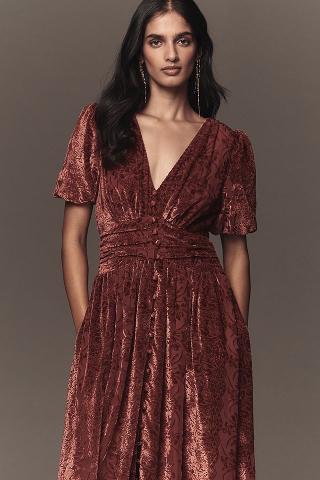 La Robe Katerina Boutonnée Devant : Édition Velours #2