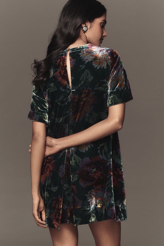 La Robe Mini Évasée à Manches Courtes Emmy par Maeve : Édition Velours #1