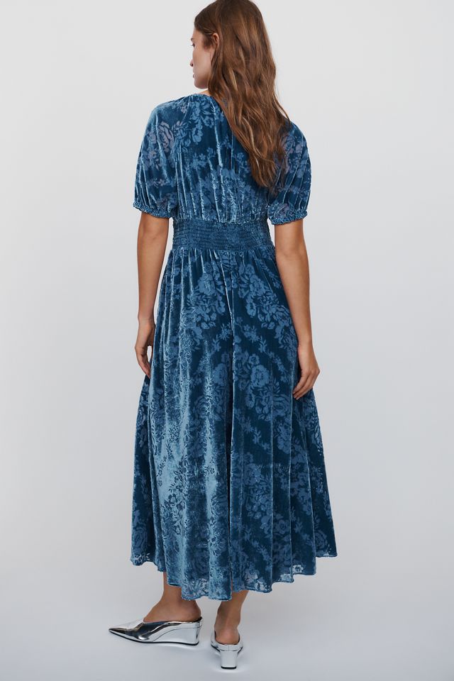 Das Katerina Samt-Knopfleisten-Kleid #1