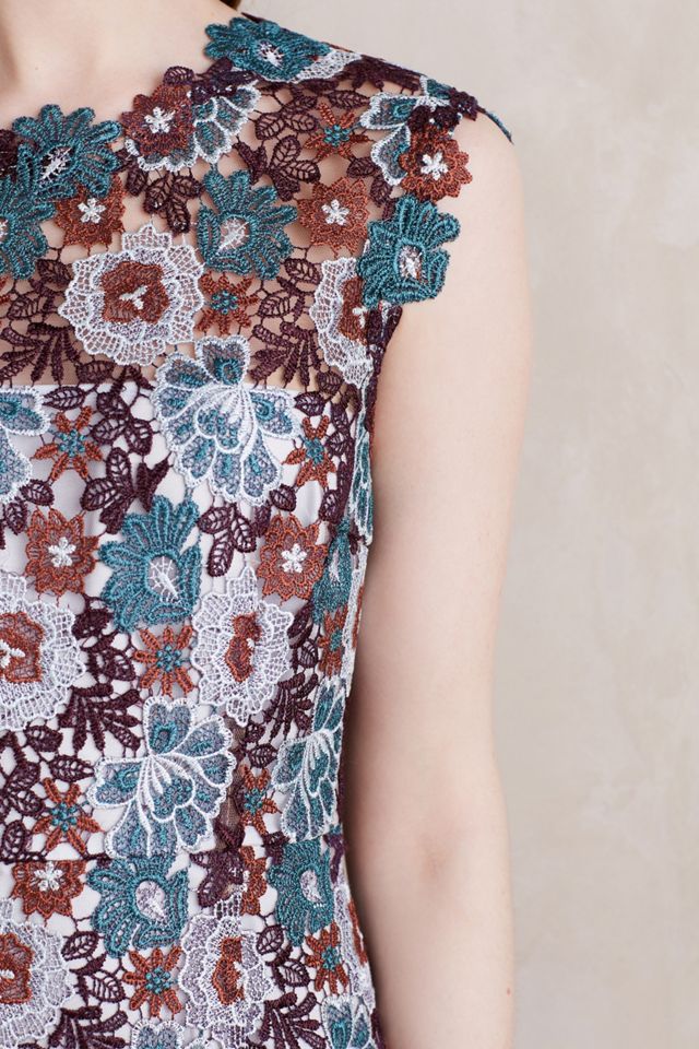 Hibiscus Lace Sheath #2