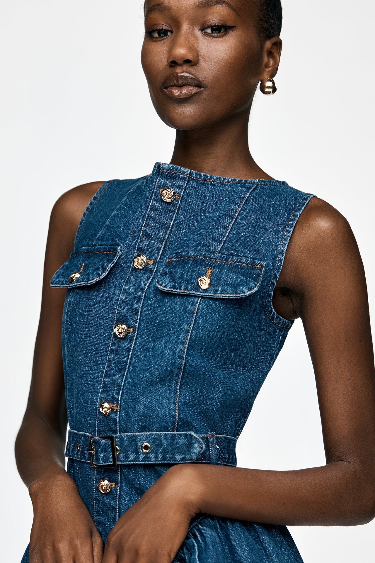 Avec Les Filles Sleeveless Belted Denim Mini Dress