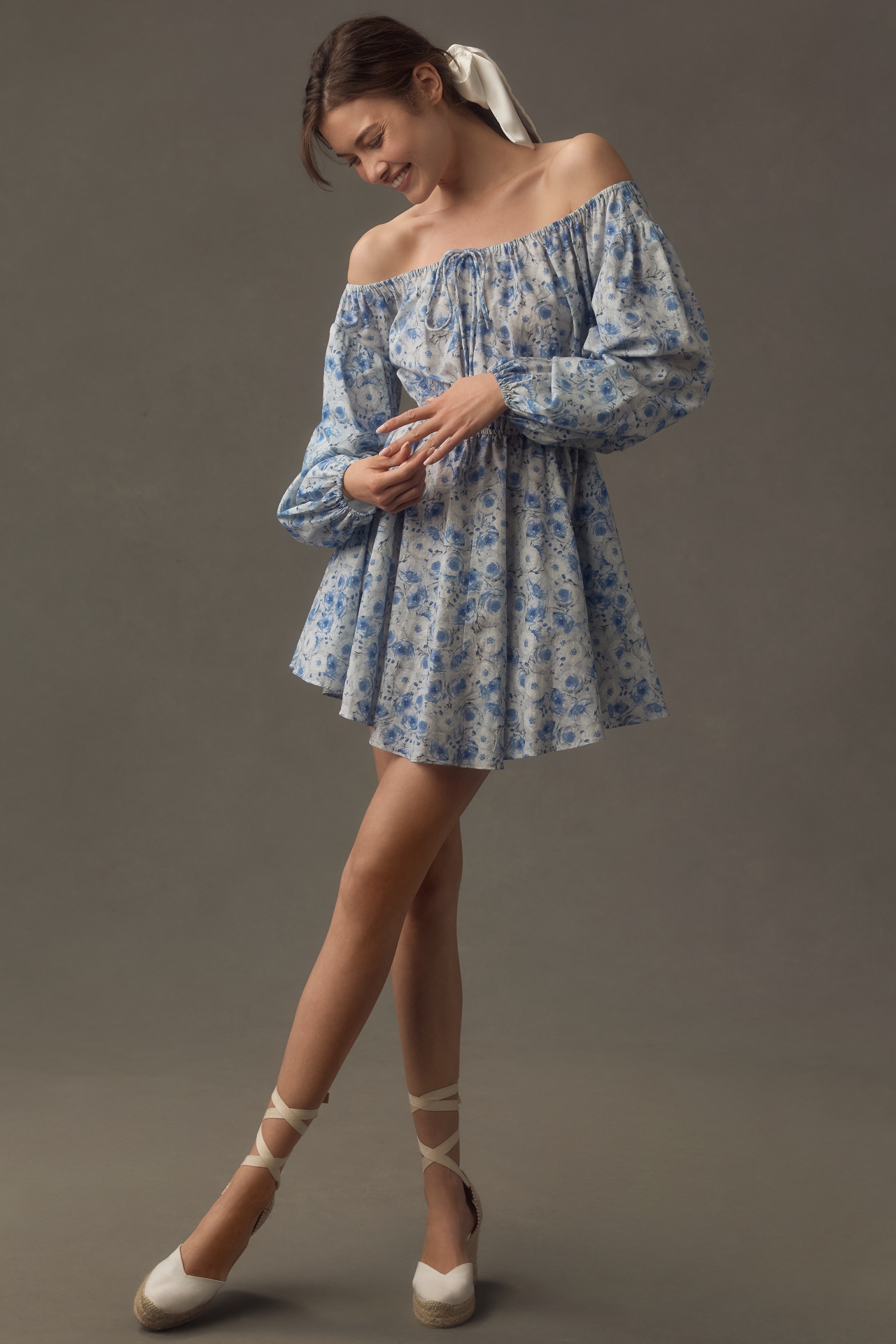 ASTR The Label Long-Sleeve Off-The-Shoulder Linen Mini Dress