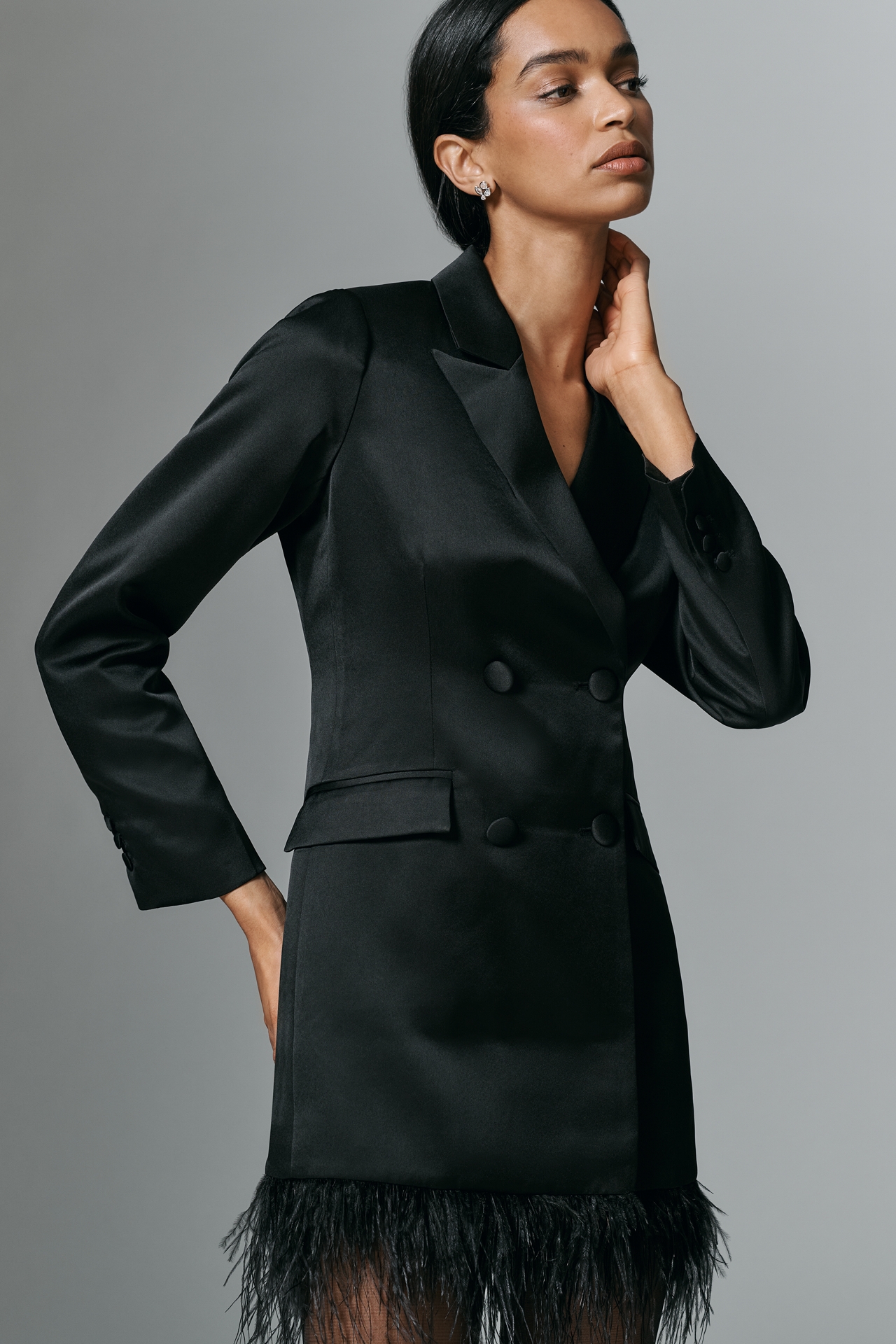 ASTR The Label Breonna Faux Feather Blazer Dress