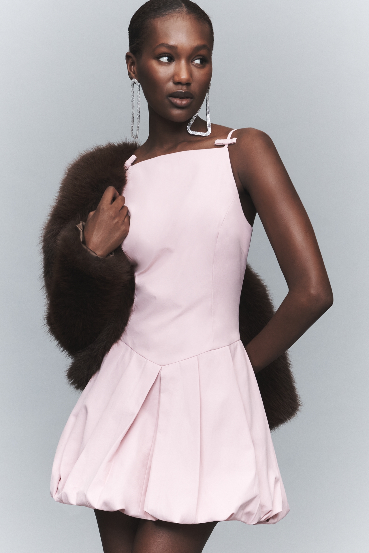 ASTR The Label Tionna Sleeveless Bubble Mini Dress