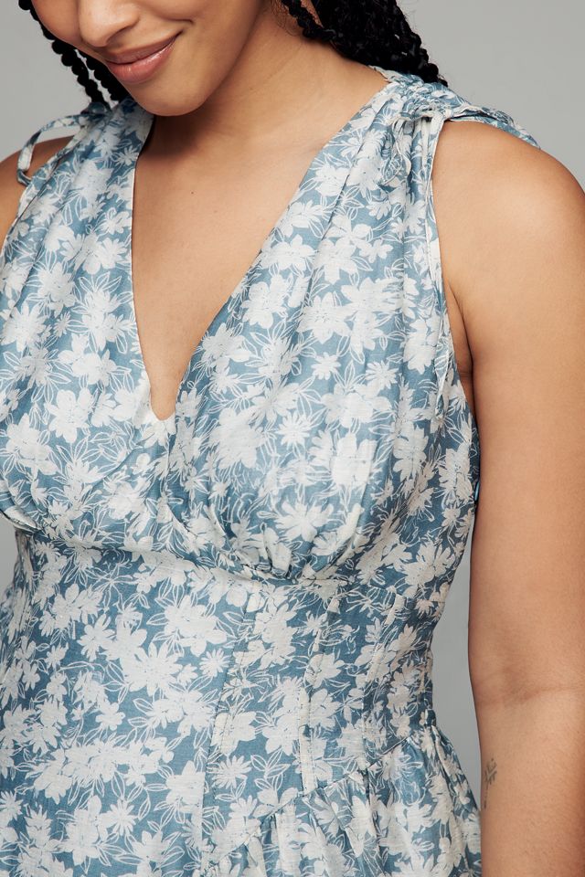 ASTR The Label Emmery V-Neck Midi Dress | Anthropologie