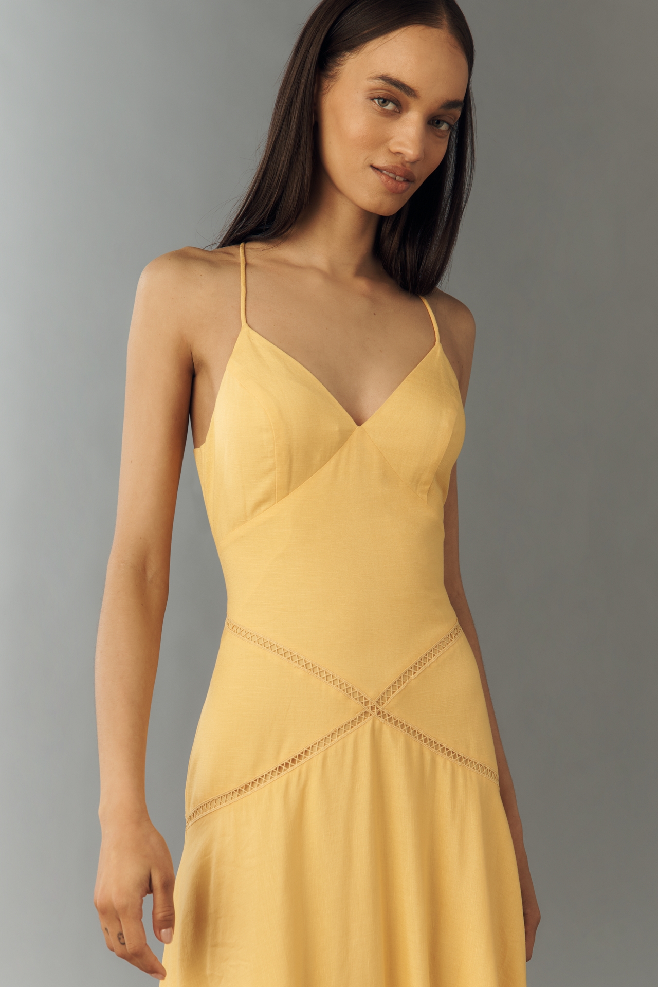 ASTR The Label Linen Lainey Maxi Dress
