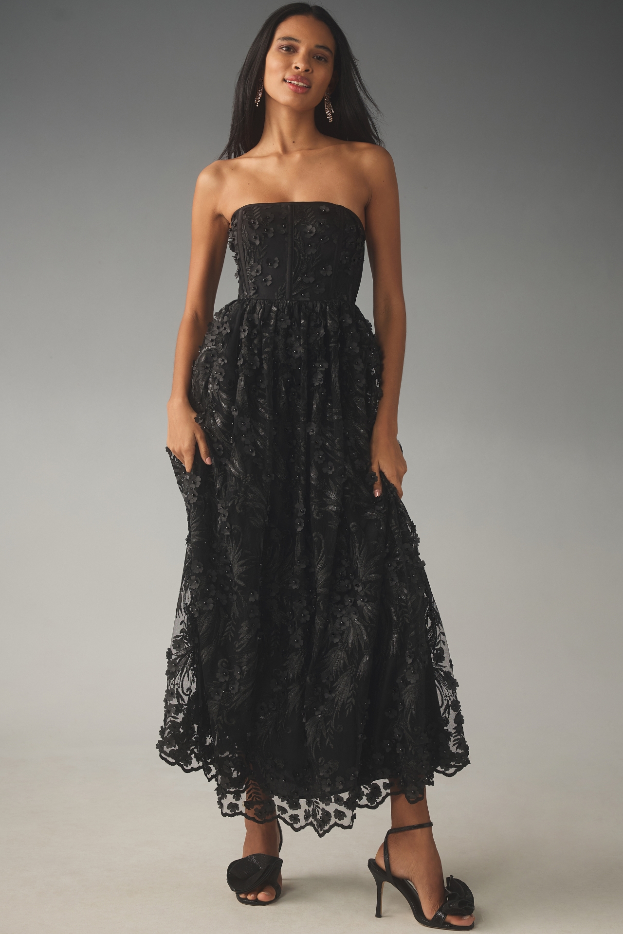 bebe lace dress one shoulder Bebe Women's Halter Tiered Lace Midi Dress main image 0