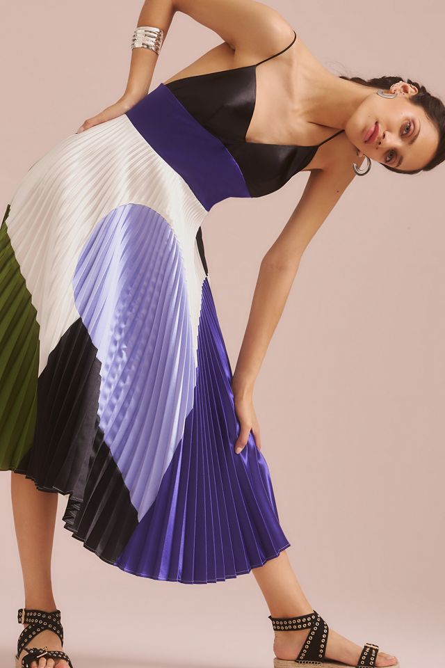 strapless open back dress Long-sleeve midi dress with color-block pleated skirt – AURORA – missodd.com main image 1