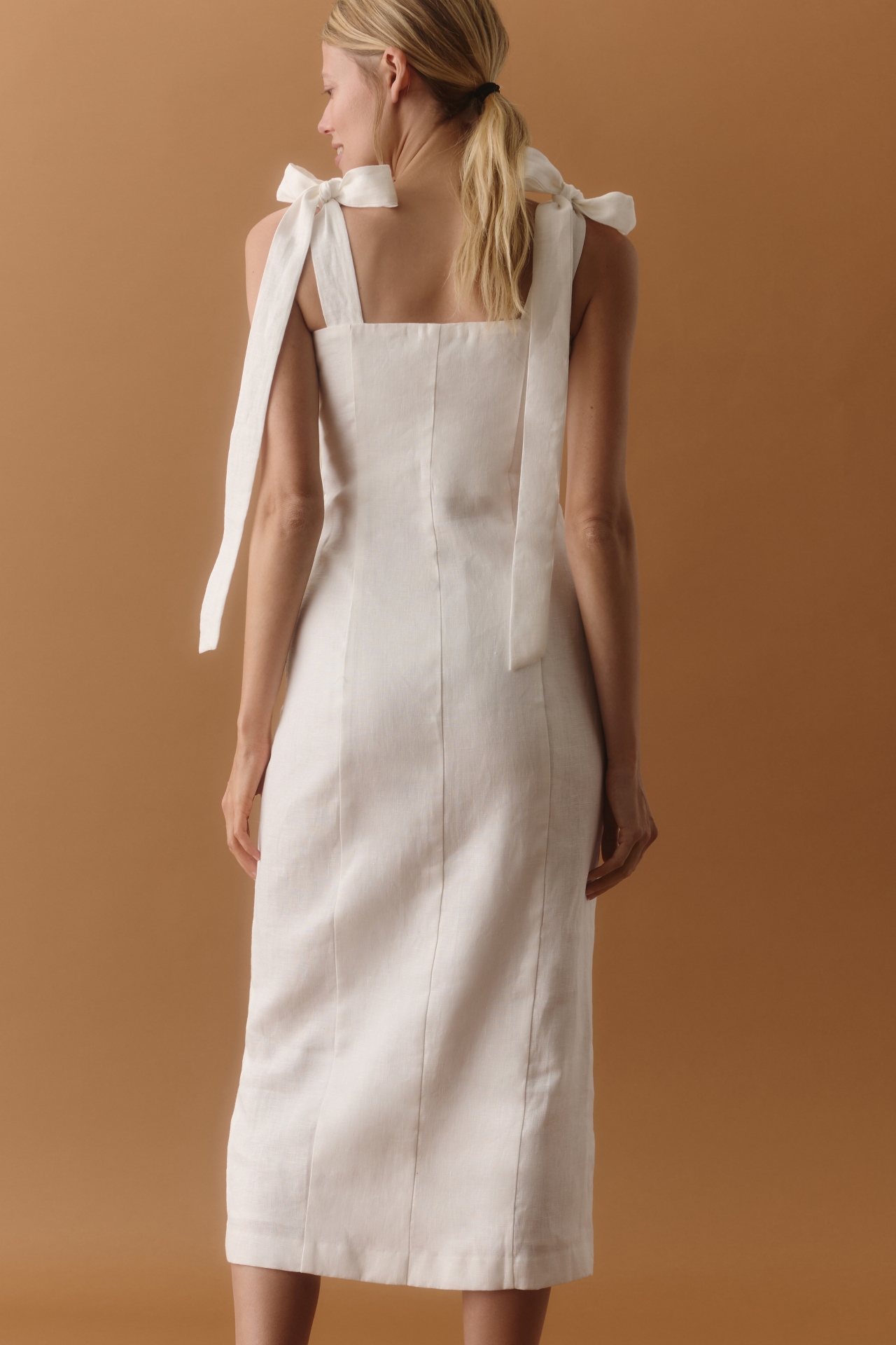 Endless Rose Sleeveless Button-Front Linen Midi Dress