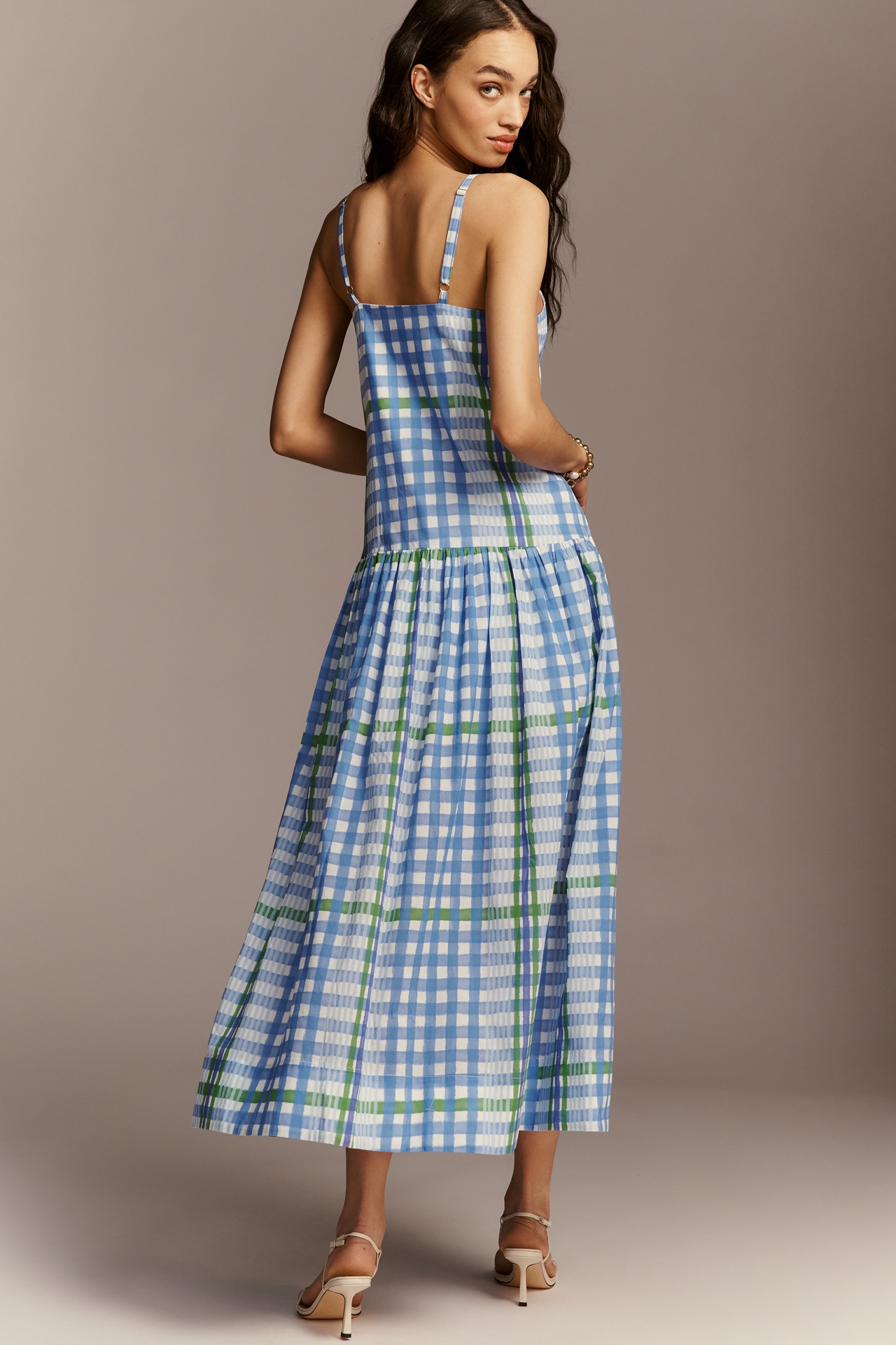 De Loreta Drop-Waist Sleeveless V-Neck Maxi Dress