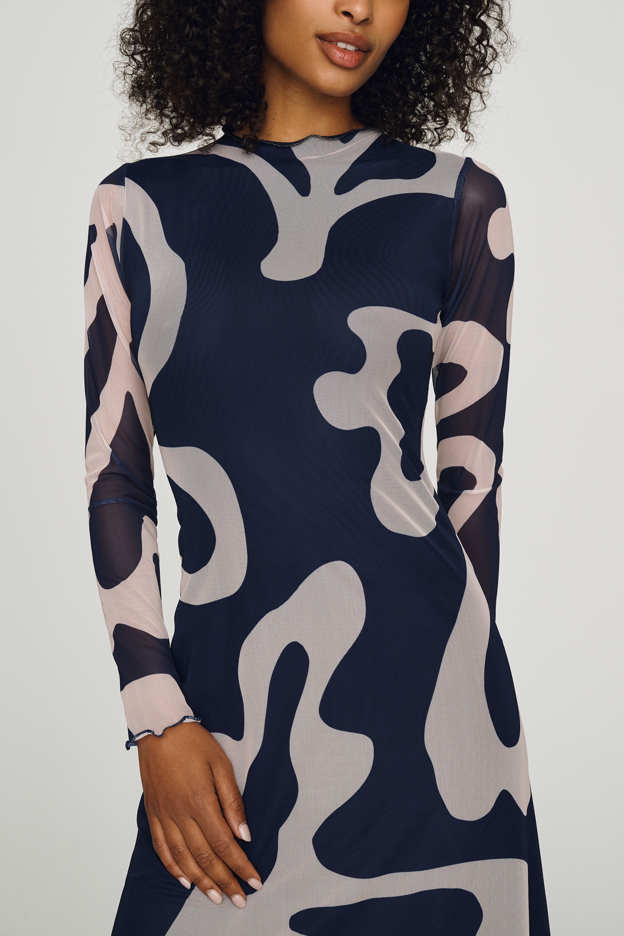 De Loreta Myanmar Midi Dress