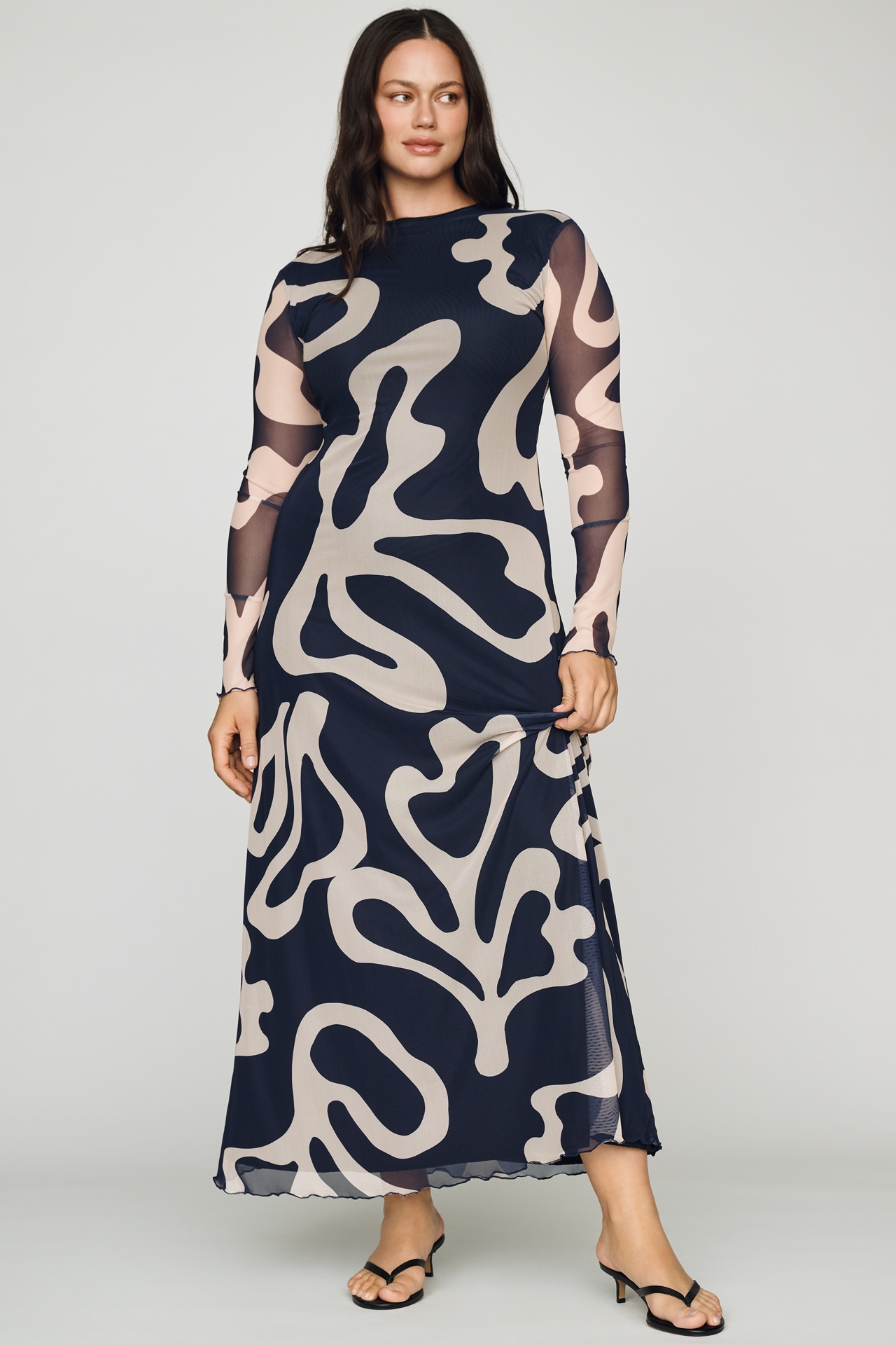 De Loreta Myanmar Midi Dress