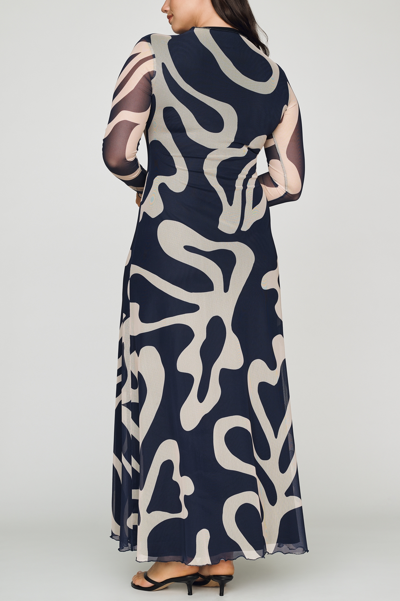 De Loreta Myanmar Midi Dress