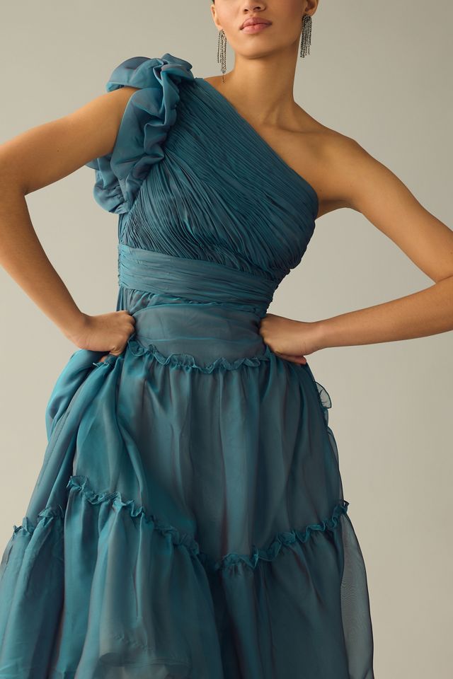 Anthropologie ★ Mac Duggal Organza Pleated Tiered Gown Mac Duggal Organza One-Shoulder Pleated Tiered Gown