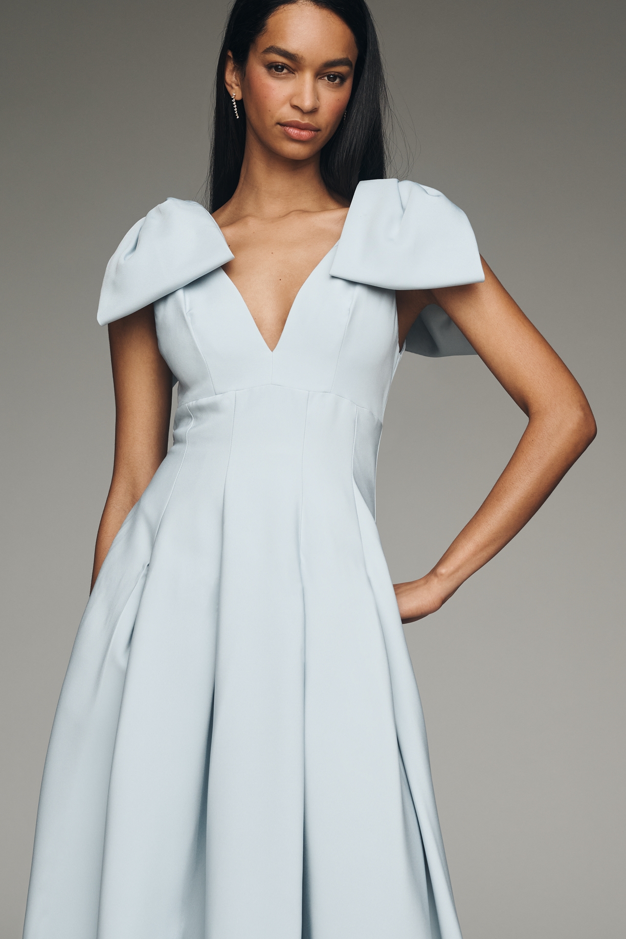 Mac Duggal Ieena Crepe V-Neck Midi Dress