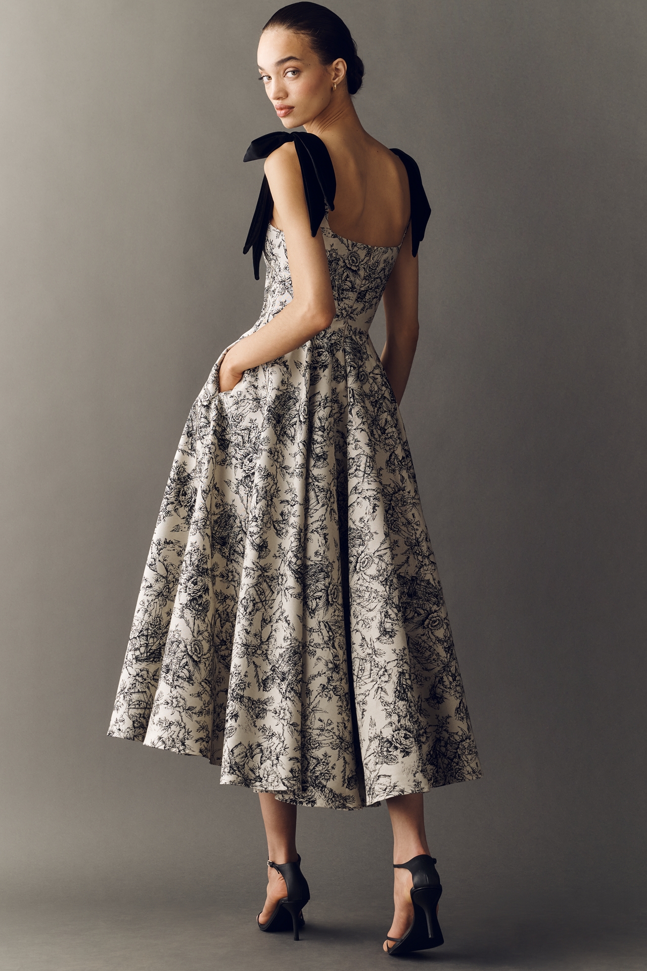 Mac Duggal Ieena Brocade A-Line Maxi Dress