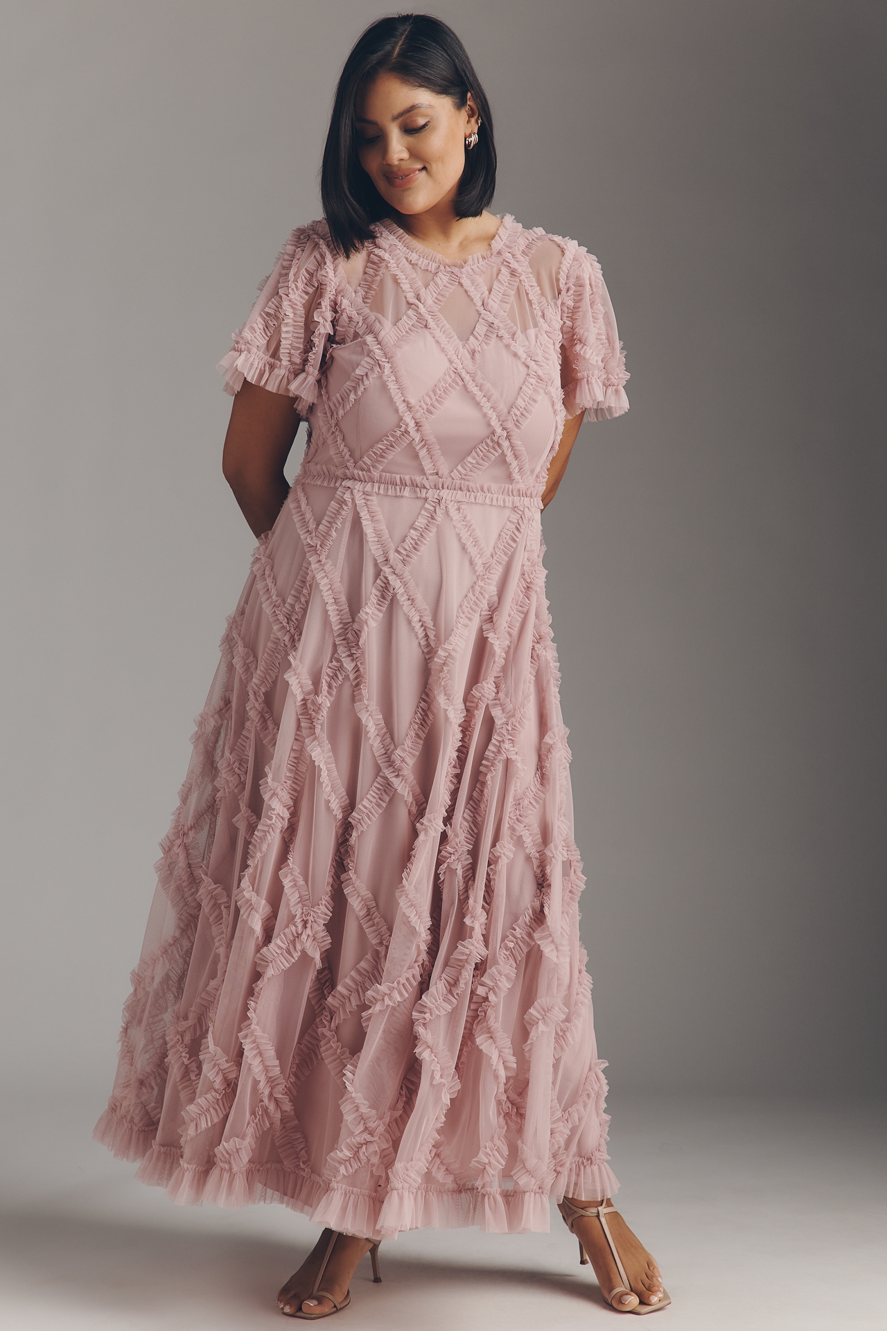 Mac Duggal Short-Sleeve Crosshatch Maxi Dress