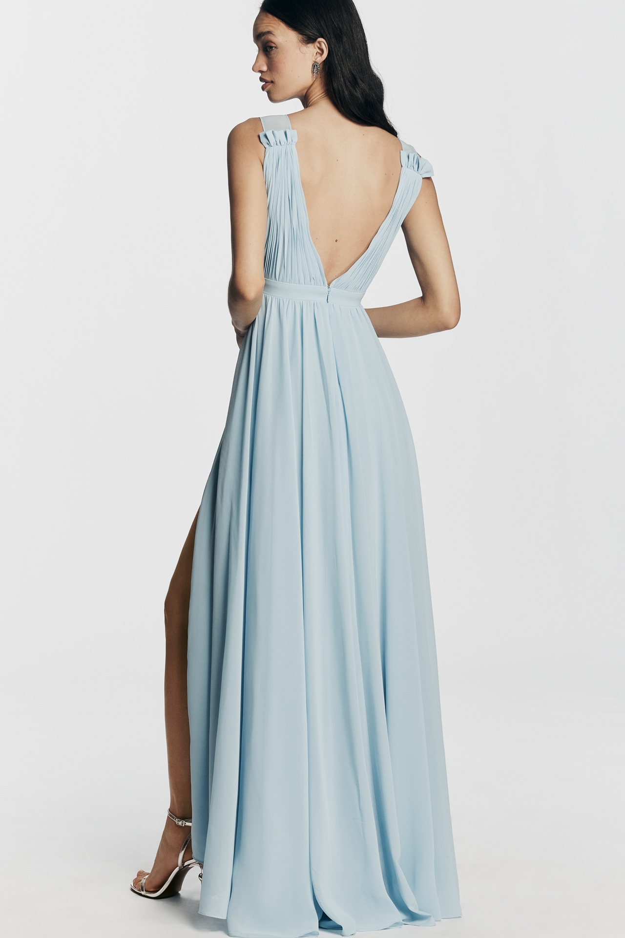 Mac Duggal Sleeveless Chiffon V-Neck Maxi Dress