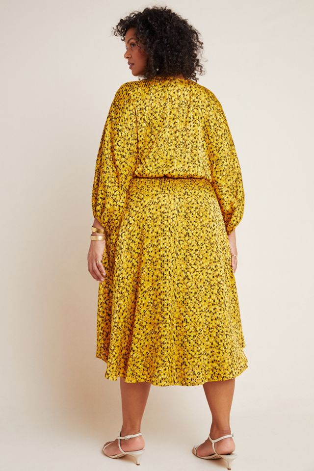 midi shift dress plus size Plus Size Lace Midi Dress – Champagne Gold Elegant Shift – Pluspreorder