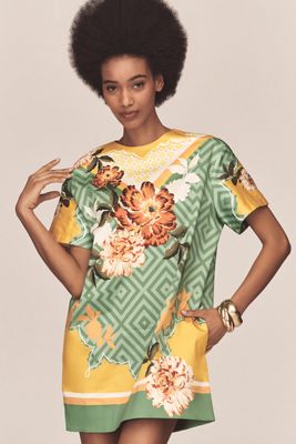 By Anthropologie Blumenkleid mit T-Shirt-Ärmeln