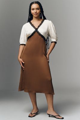 Vestido Midi con Escote en V y Ribete de Encaje By Anthropologie