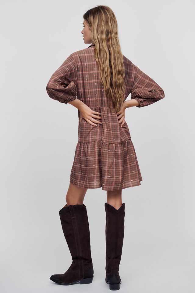 La mini robe chemise à carreaux étagée Bettina par Maeve #3